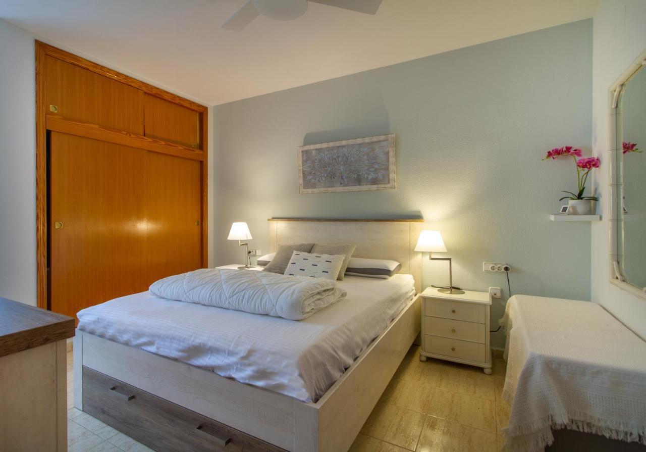Luminoso Y Acogedor Apartamento En Albir アルビール エクステリア 写真