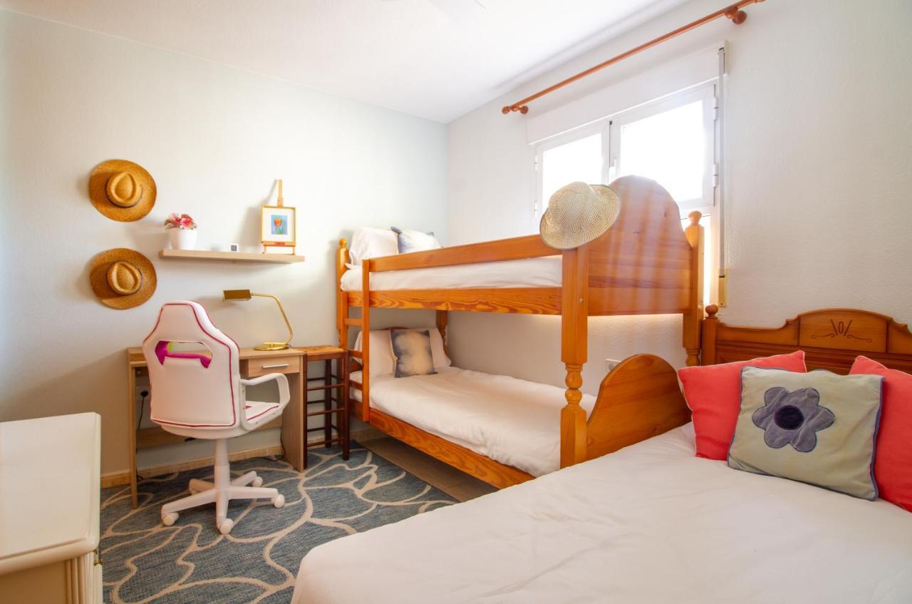 Luminoso Y Acogedor Apartamento En Albir アルビール エクステリア 写真
