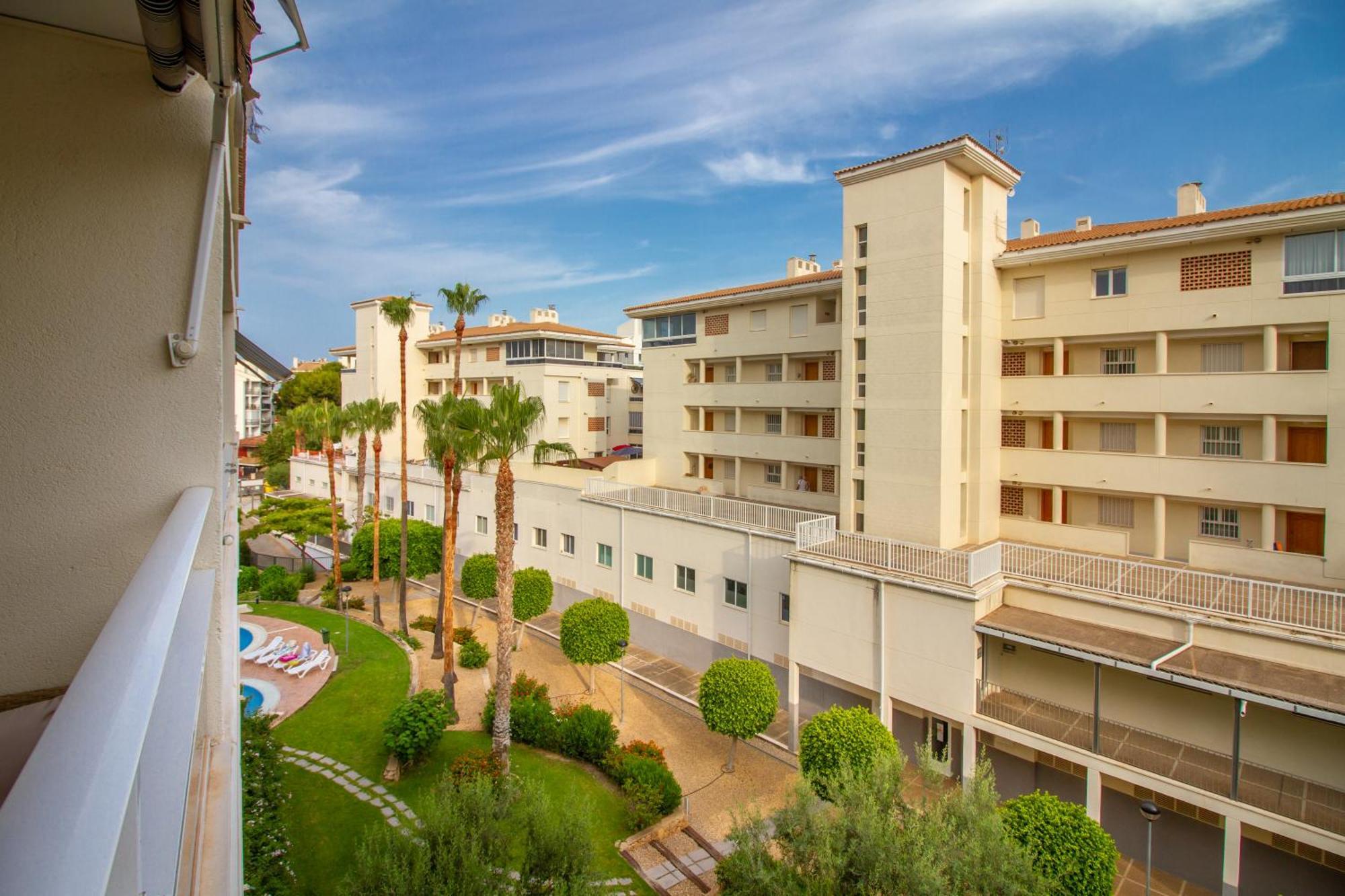 Luminoso Y Acogedor Apartamento En Albir アルビール エクステリア 写真