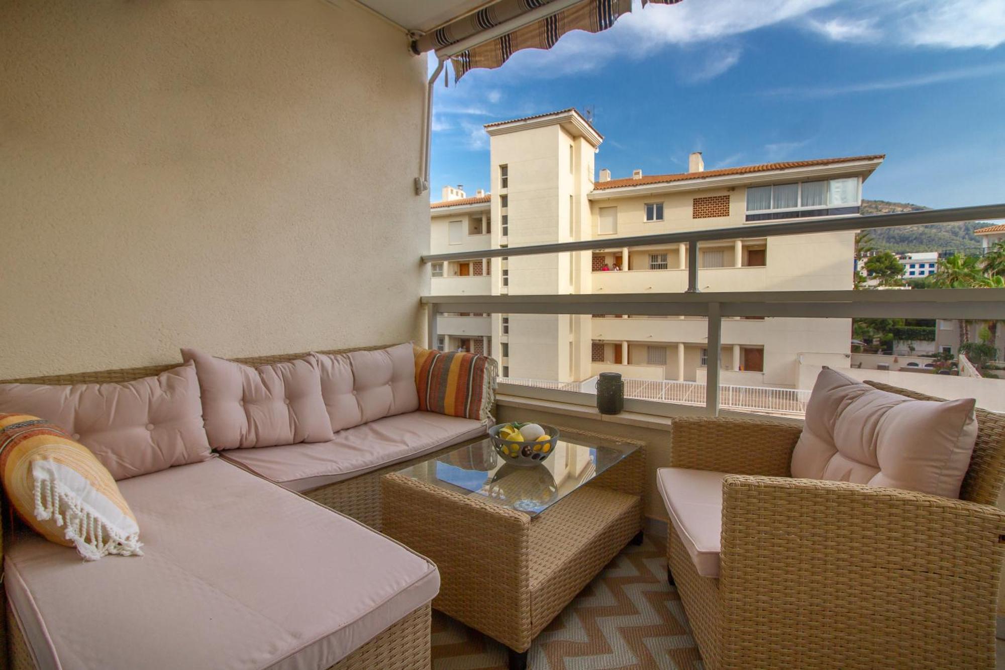 Luminoso Y Acogedor Apartamento En Albir アルビール エクステリア 写真