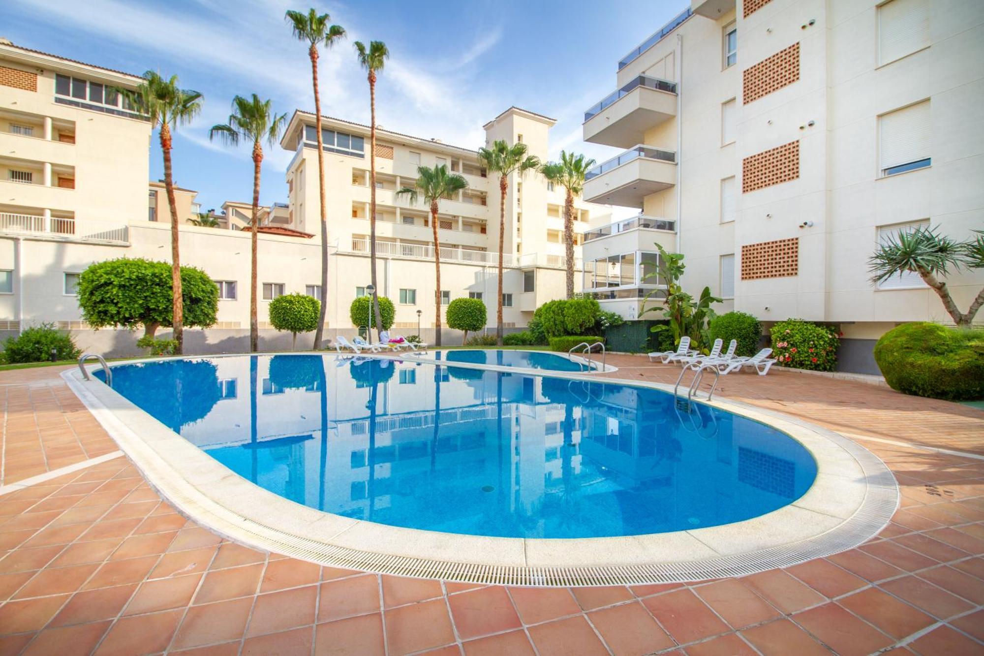 Luminoso Y Acogedor Apartamento En Albir アルビール エクステリア 写真