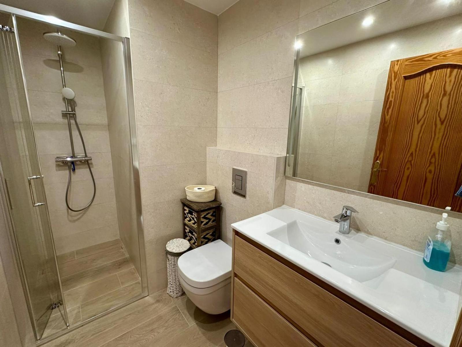 Luminoso Y Acogedor Apartamento En Albir アルビール エクステリア 写真