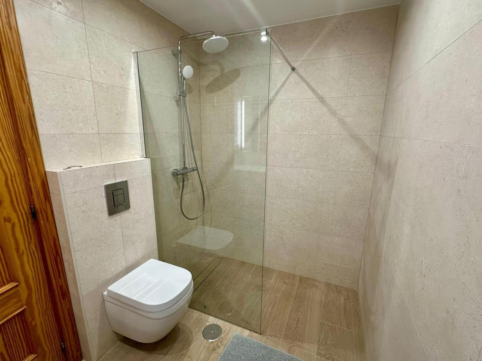 Luminoso Y Acogedor Apartamento En Albir アルビール エクステリア 写真