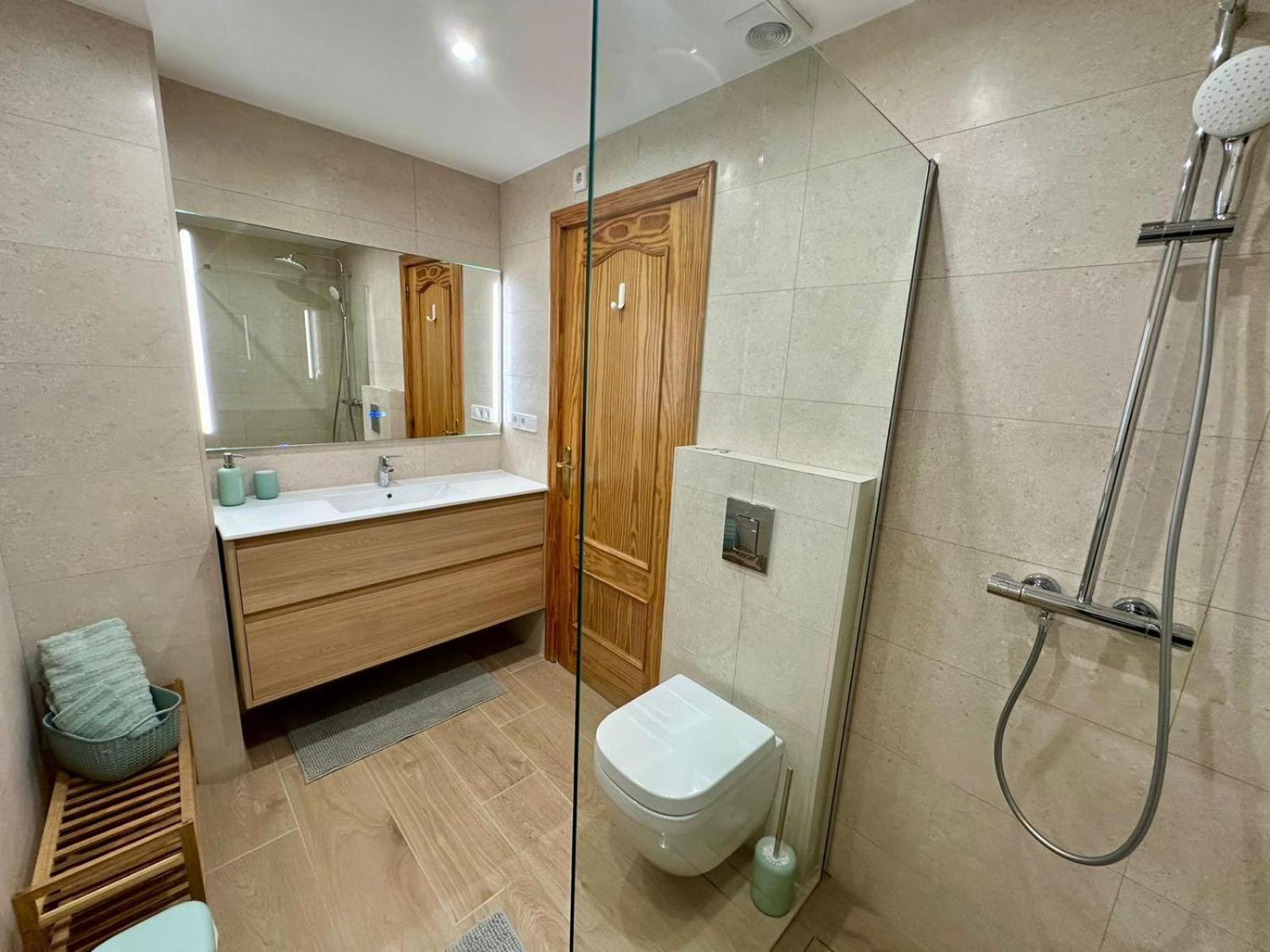 Luminoso Y Acogedor Apartamento En Albir アルビール エクステリア 写真